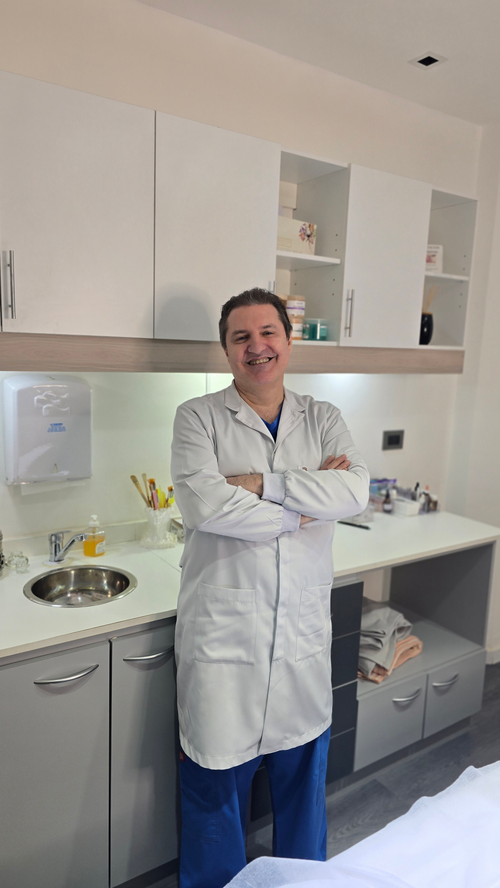 Dr. Patricio Laborías